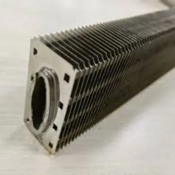 Tub el·líptic amb aletes rectangulars|Tub amb aletes ovalades