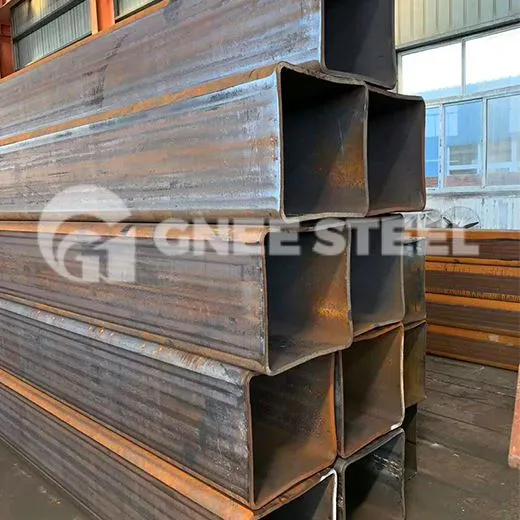 JIS G3466 Tub quadrat soldat