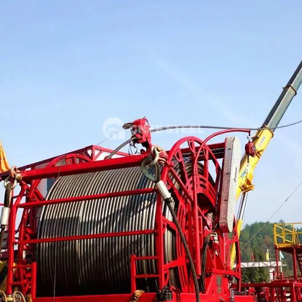 Baix - tubs enrotllats de carboni de carboni