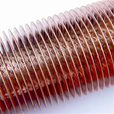 Tub amb aletes del condensador de calor